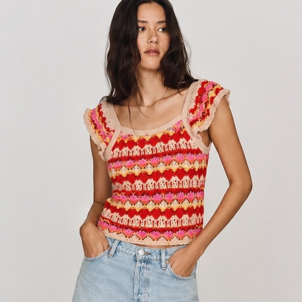 Blu Pepper Crochet Knit Crop Top Size L Red Pink Orange Boho Cap Sleeve NWT